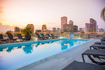 Beautiful Rooftop Pool, Deck And BBQ Area